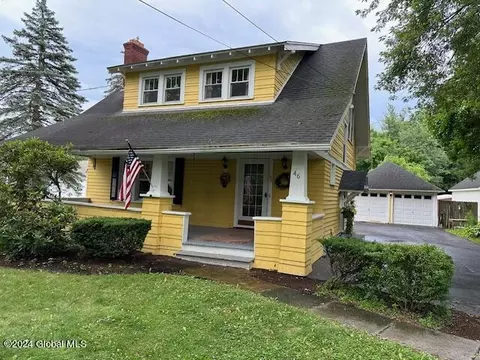 46 Willowbrook Ave, South Bethlehem, NY 12161