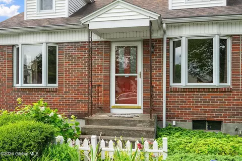 Other - 1043 Peter Rd, Schenectady, NY 12303 photo 2 of 15