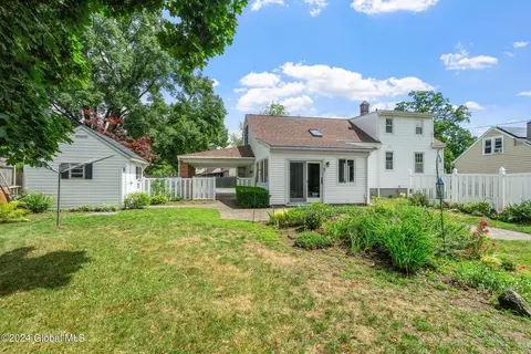 Exterior - 1043 Peter Rd, Schenectady, NY 12303 photo 15 of 15