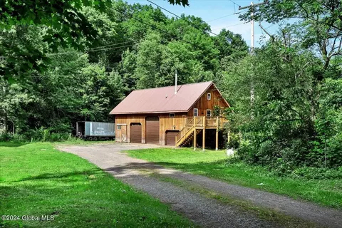 1731 Burtonville Rd, Charleston, NY 12066