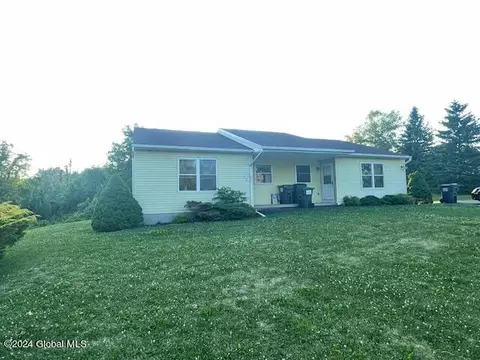 58 Sage Rd, Waterford, NY 12188