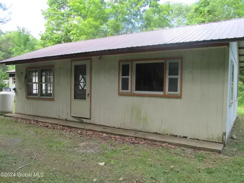 3779 Lewis Rd, Milton, NY 12020