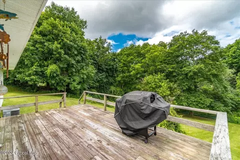 43 Bleakley Ave, Troy, NY 12182 photo 22
