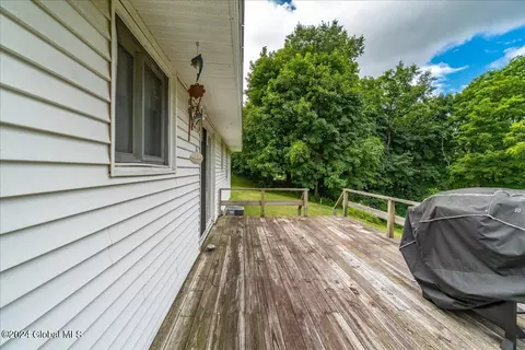 43 Bleakley Ave, Troy, NY 12182 photo 21