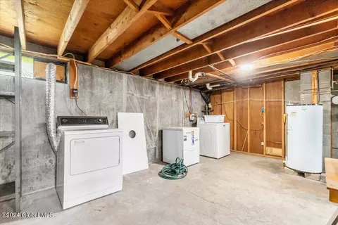 43 Bleakley Ave, Troy, NY 12182 photo 44