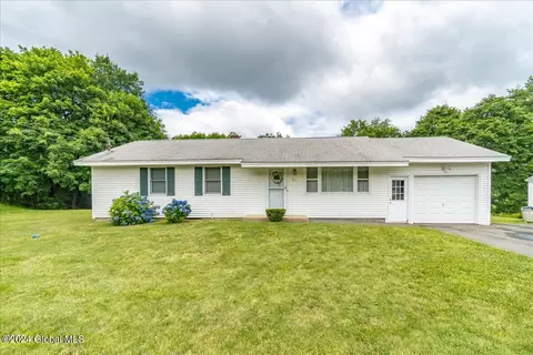 43 Bleakley Ave, Troy, NY 12182 photo 13