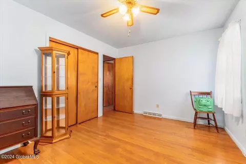 43 Bleakley Ave, Troy, NY 12182 photo 37