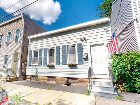 471 Elk St, Albany, NY 12206