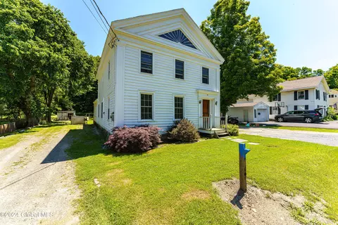 88 Eddy St, Greenwich, NY 12834