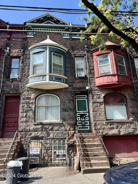 432 Clinton Ave, Albany, NY 12206