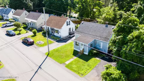 44 Fox Ave, Schenectady, NY 12304 photo 2