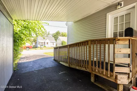 44 Fox Ave, Schenectady, NY 12304 photo 36