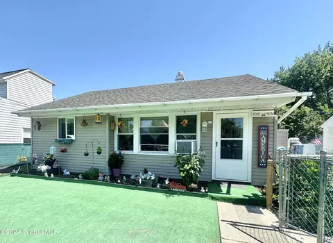 333 Whitehall Rd, Albany, NY 12208
