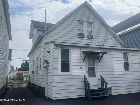 1110 Webster St, Schenectady, NY 12303 photo 31