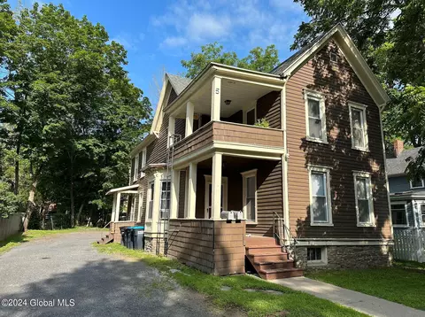 5 Brook St, Oneonta, NY 13820