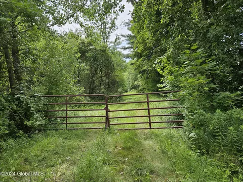 L93.1 Jockey Street, Ballston Lake, NY 12019