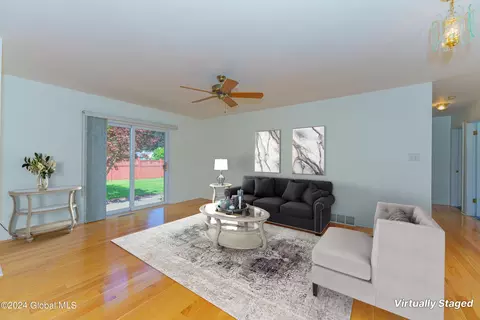 401 Deer Path, Schenectady, NY 12306 photo 16
