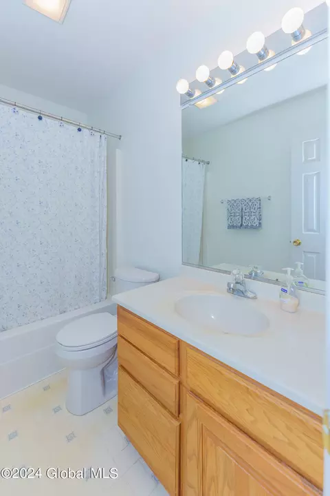 401 Deer Path, Schenectady, NY 12306 photo 35