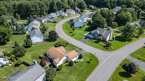 401 Deer Path, Schenectady, NY 12306 photo 37