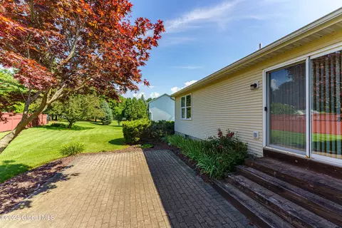 401 Deer Path, Schenectady, NY 12306 photo 48
