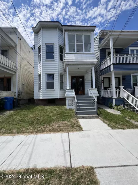 10 Stanwix St, Albany, NY 12209