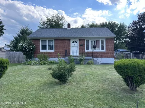 25 Quincy St, Albany, NY 12205