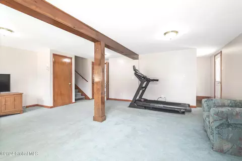 116 E Palmer Ave, Schenectady, NY 12303 photo 9