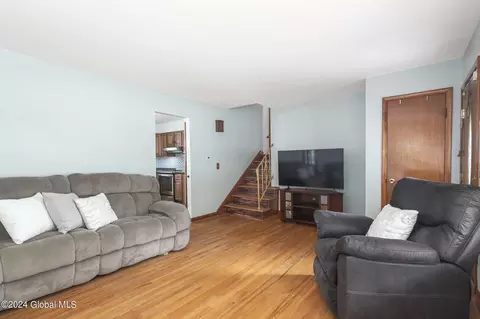 116 E Palmer Ave, Schenectady, NY 12303 photo 4