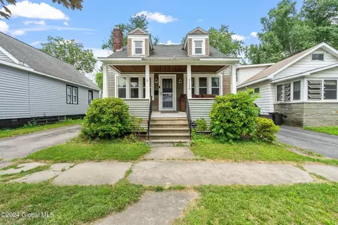 1119 Keyes Ave, Schenectady, NY 12309