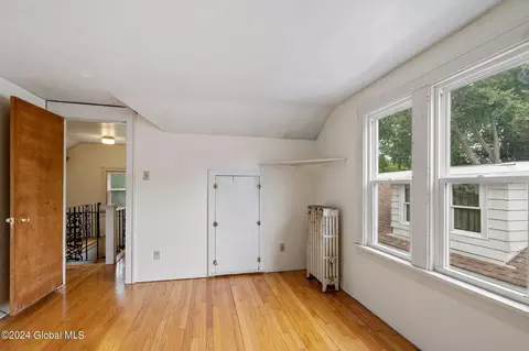 Bedroom - 1119 Keyes Ave, Schenectady, NY 12309 photo 4 of 9