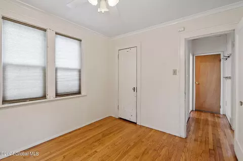 Bedroom - 1119 Keyes Ave, Schenectady, NY 12309 photo 2 of 9