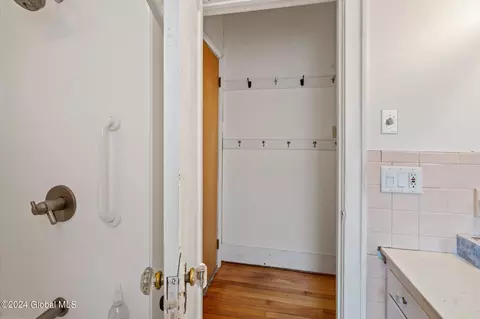 Other - 1119 Keyes Ave, Schenectady, NY 12309 photo 3 of 9