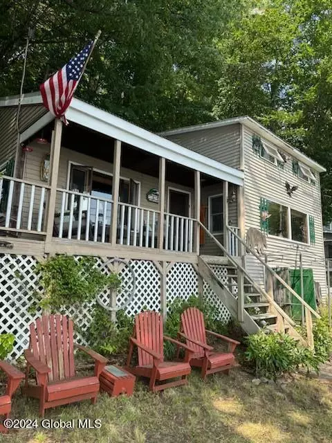 530 W Lake Rd, Caroga Lake, NY 12032