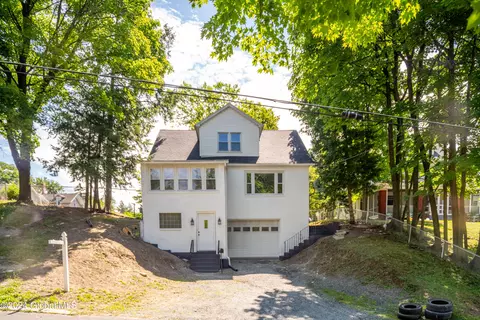 82 Broadway, Cohoes, NY 12047