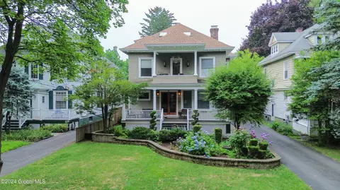 119 Manning Blvd, Albany, NY 12203