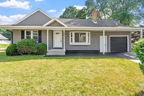 403 Charles St, Scotia, NY 12302