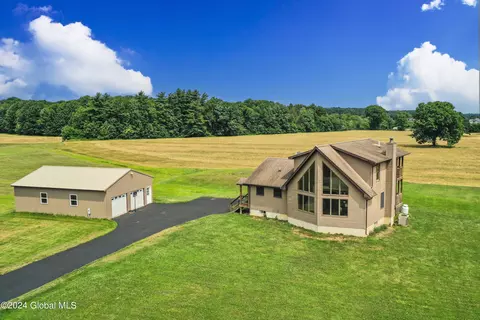 120 Austin Rd, Gansevoort, NY 12831