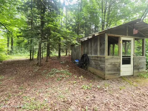 12 New York 8, Hoffmeister, NY 13353