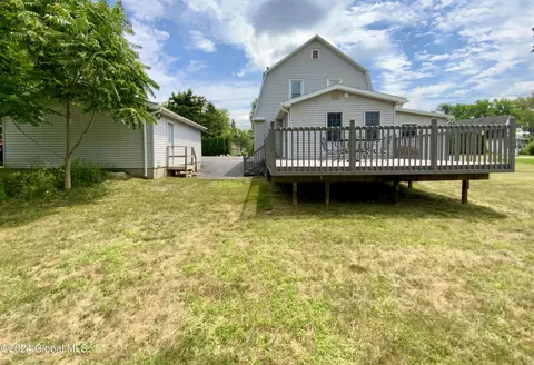 Exterior - 3732 Albany St, Schenectady, NY 12304 photo 6 of 11