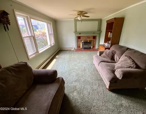Living - 3732 Albany St, Schenectady, NY 12304 photo 4 of 4