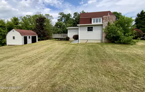 Exterior - 3732 Albany St, Schenectady, NY 12304 photo 9 of 11