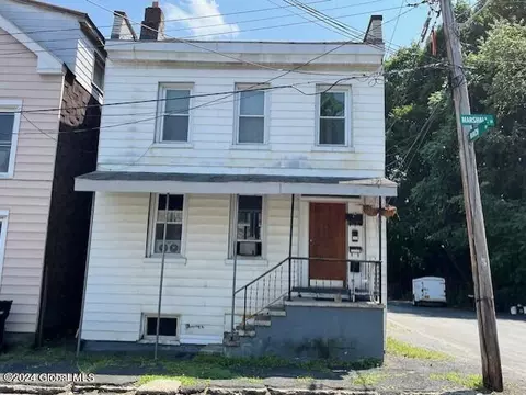12 Marshall St, Troy, NY 12180