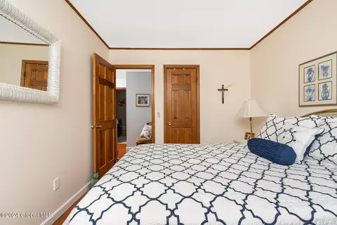 2 Deepkill Ln, Troy, NY 12182 photo 32