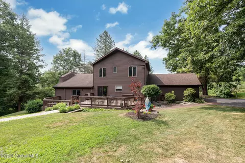 2 Deepkill Ln, Troy, NY 12182 photo 43