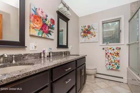 2 Deepkill Ln, Troy, NY 12182 photo 20