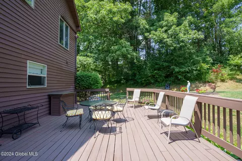 2 Deepkill Ln, Troy, NY 12182 photo 50