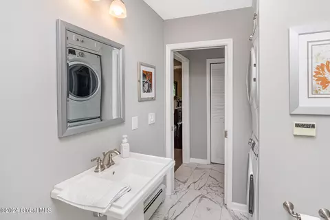 2 Deepkill Ln, Troy, NY 12182 photo 28