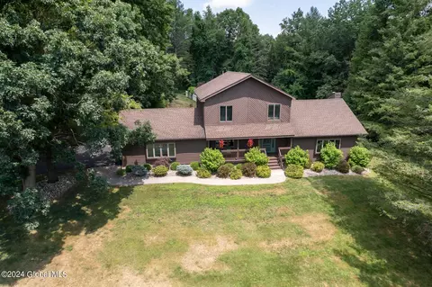 2 Deepkill Ln, Troy, NY 12182 photo 37