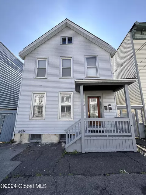 1520 6th Ave, Watervliet, NY 12189