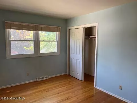 1144 Hendrickson Ave, Schenectady, NY 12309 photo 12